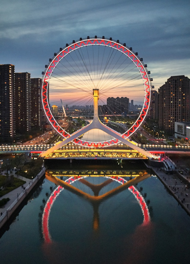 給大疆無(wú)人機(jī)航拍初學(xué)者的幾點(diǎn)建議及大疆無(wú)人機(jī)安全使用注意事項(xiàng)插圖5 熟悉無(wú)人機(jī)的同時(shí)還要加強(qiáng)學(xué)習(xí)攝像器材知識(shí)和技術(shù)