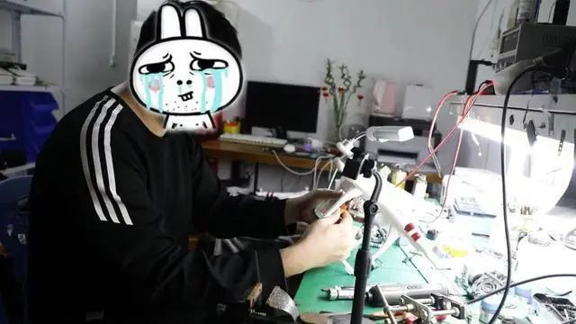 男子幫助他人破解無人機(jī)被抓(破解無人機(jī)這樣處罰)插圖 圖片